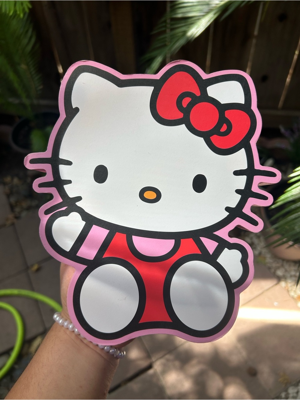 Hello Kitty wall decor